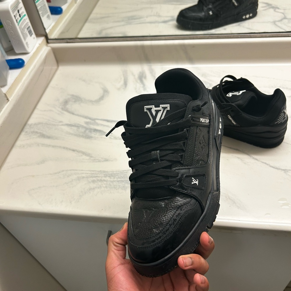 Louis Vuitton Men's Black Sneakers